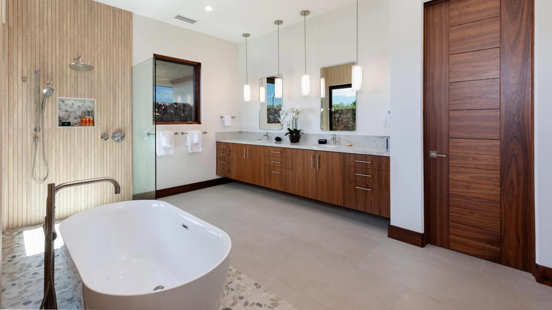 ❤Pih❤ Hawaiian Elegance Short Walk To Best Beaches Heated Lap Pool Spa Waimea  Casa vacanze Waimea (Hawaii)