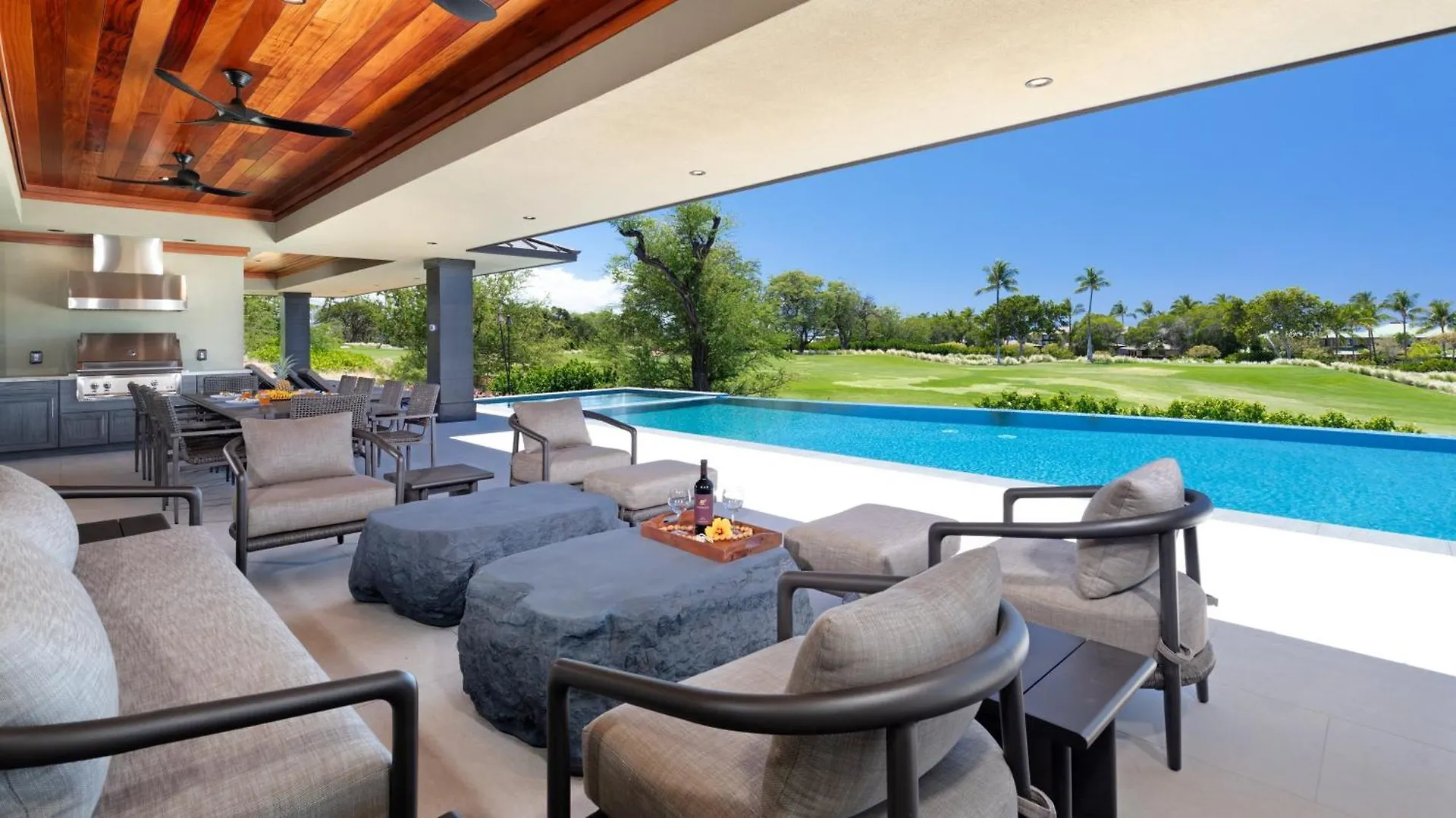 Casa vacanze ❤Pih❤ Hawaiian Elegance Short Walk To Best Beaches Heated Lap Pool Spa Waimea